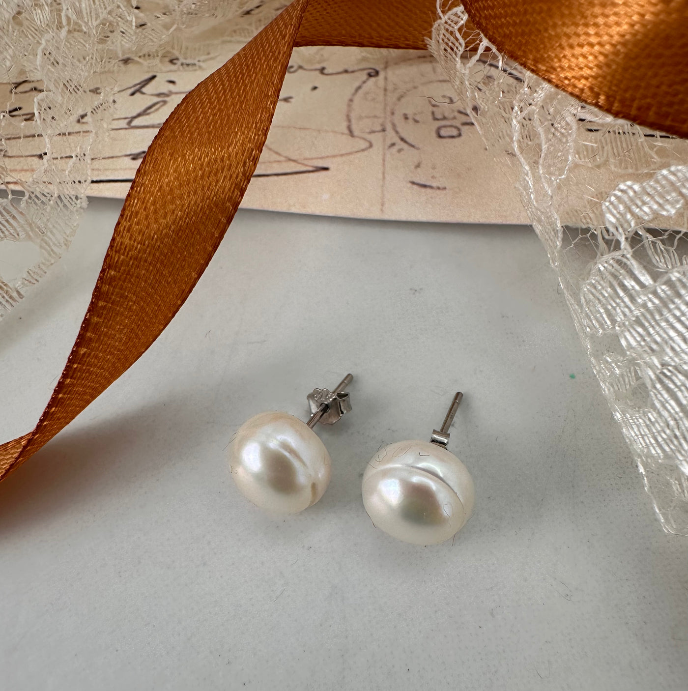 Mae Pearl Earrings