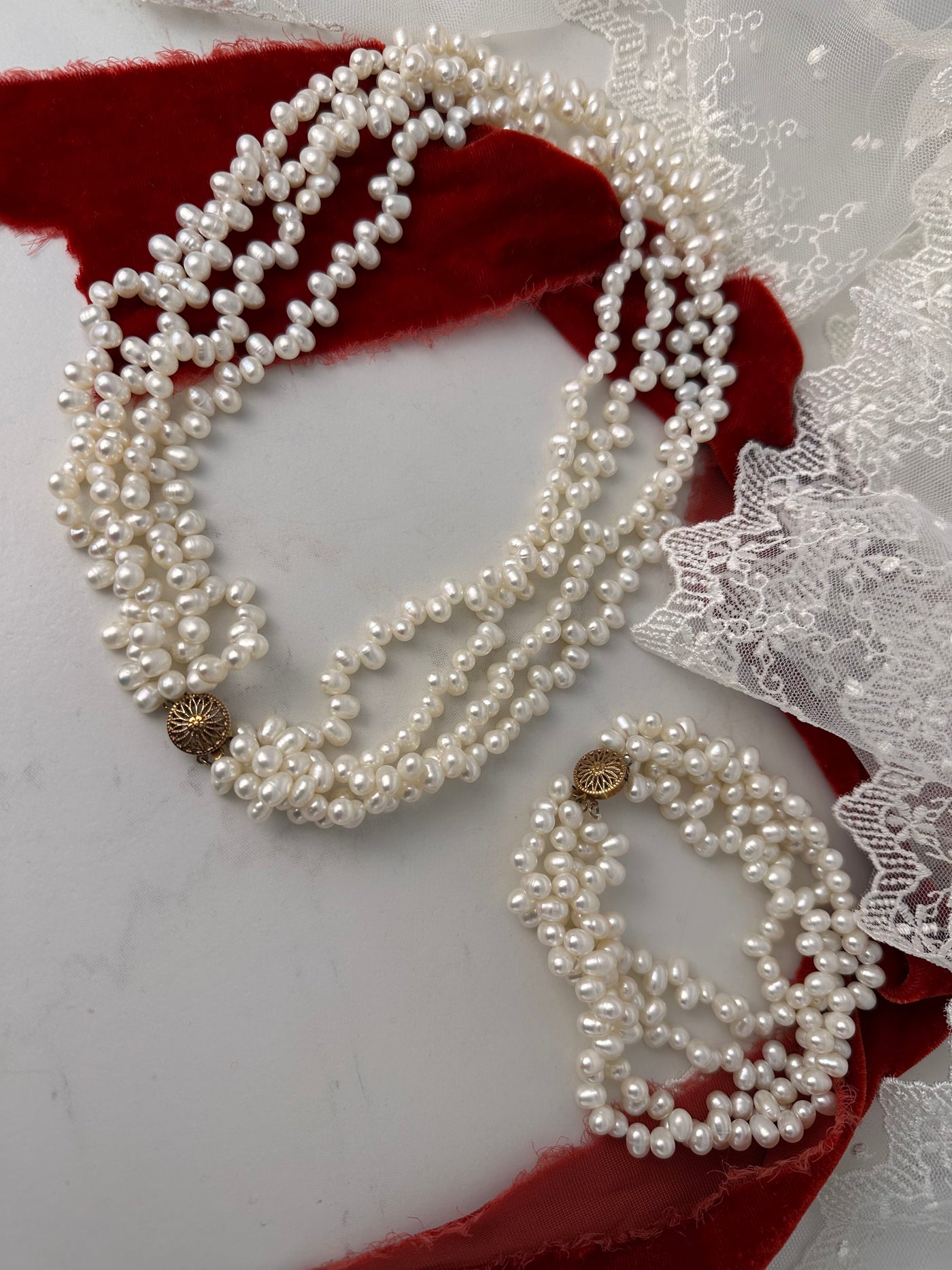 Vivienne Pearls Necklace