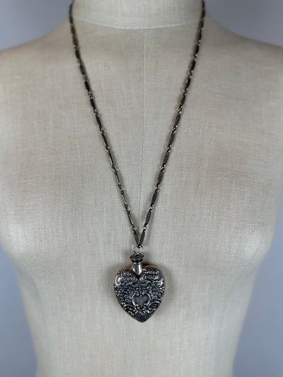 Esme Necklace