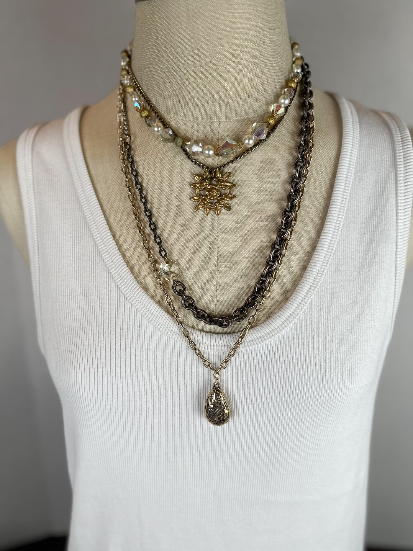 Ines Necklace