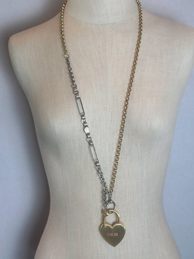 Aveline Necklace