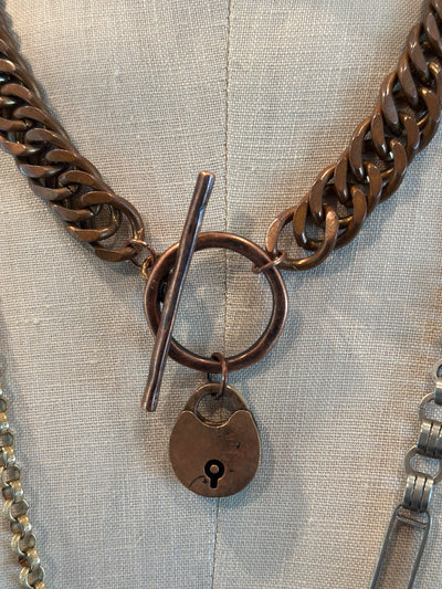 Alma Necklace