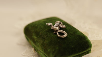 Dorian Snakes Clasp